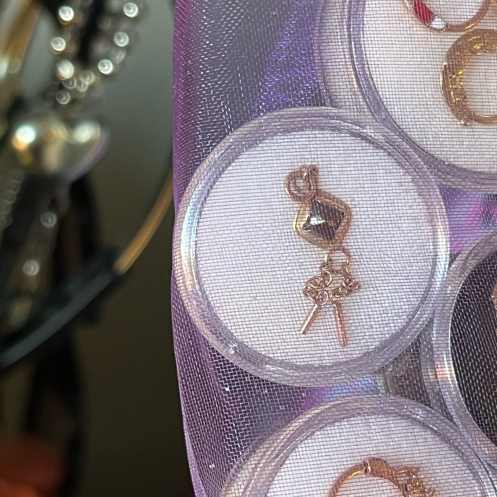 Gently used High Noon Handmade charm w chocolate diamond in rose gold⭐️🖤⭐️🖤